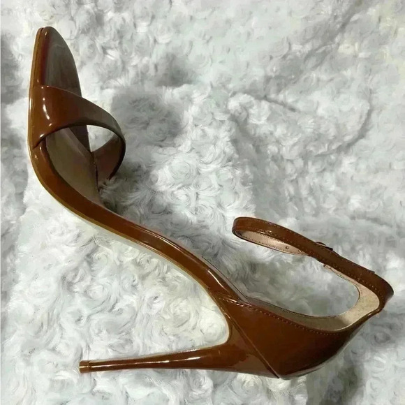 Steve Madden Womens Brown Wafer Patent Stiletto Heels - Picture 2 of 8